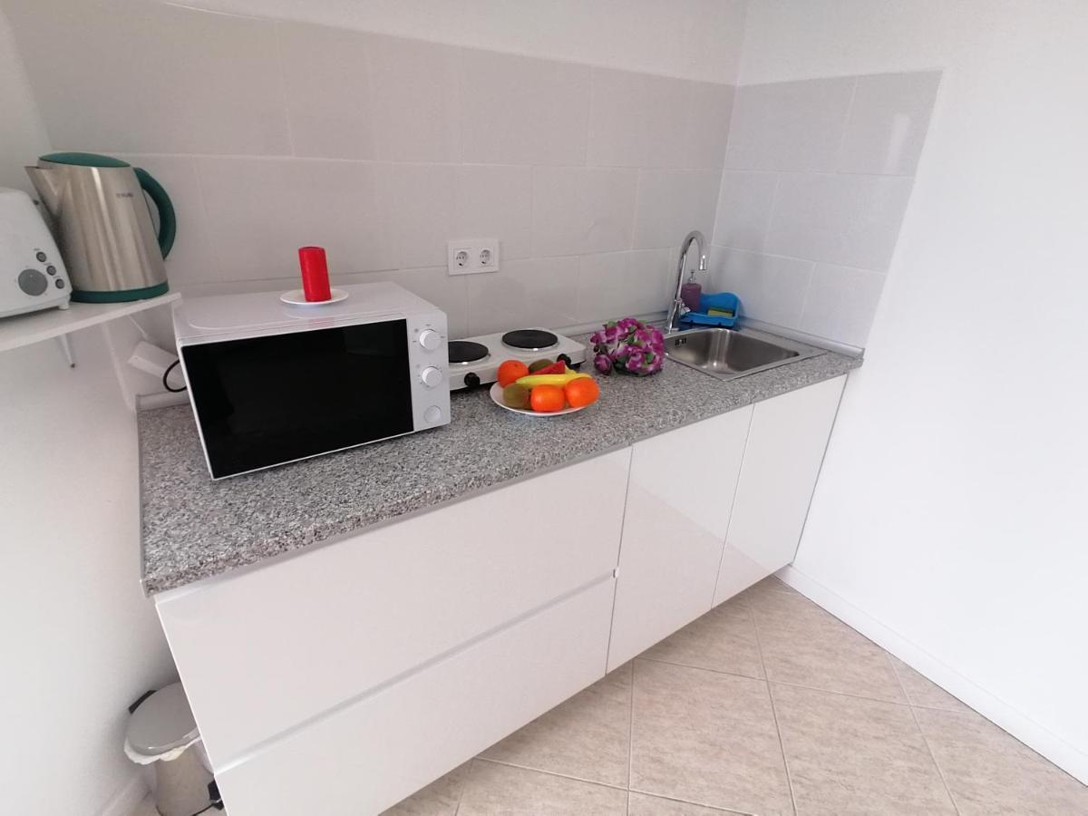 Small Studio, 50 M Front Of The Ocean & Free Wifi Playa Fanabe Exterior photo